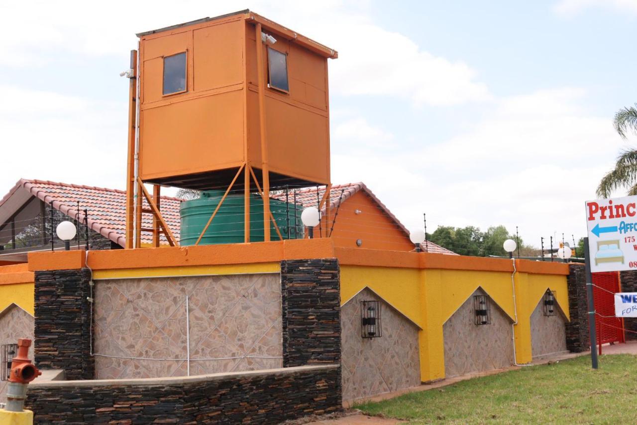 Princess Lodge Rustenburg Eksteriør billede