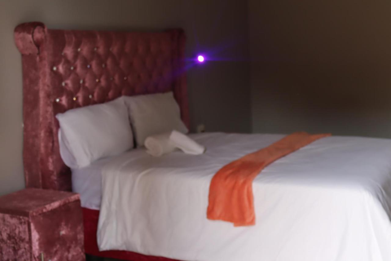 Princess Lodge Rustenburg Eksteriør billede